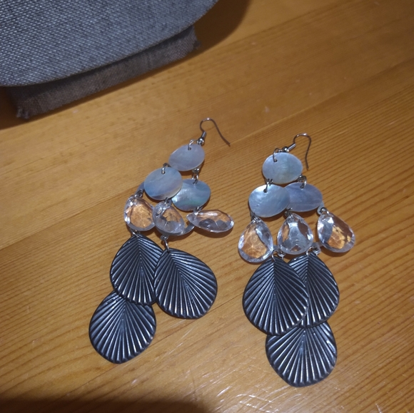 Layered Shell Chandelier Earrings - Picture 8 of 10